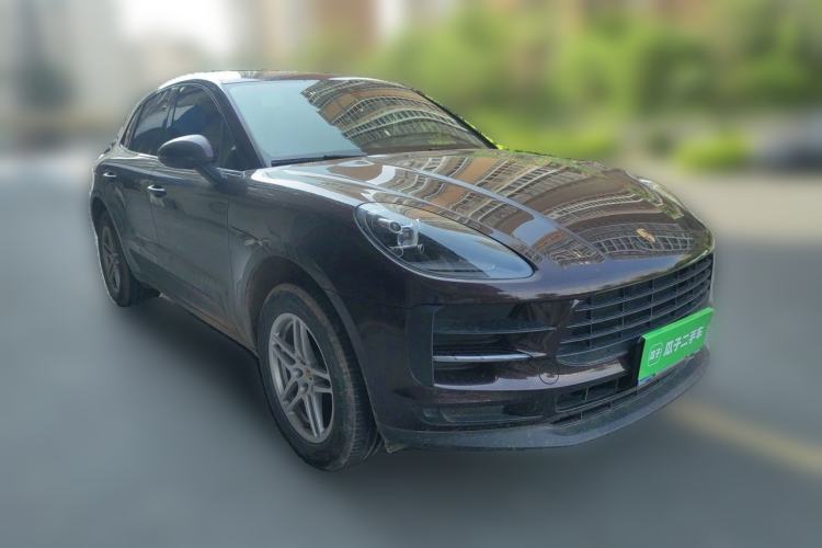 Used Porsche Macan 2018 Macan 2.0T Front Right 45 Deg