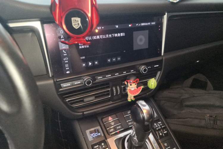 Used Porsche Macan 2018 Macan 2.0T Audio And AC Panel