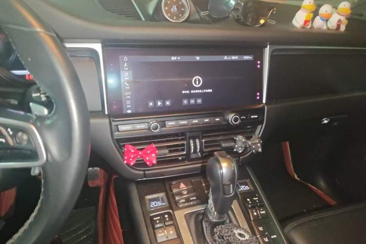 Used Porsche Macan 2018 Macan 2.0T Audio And AC Panel