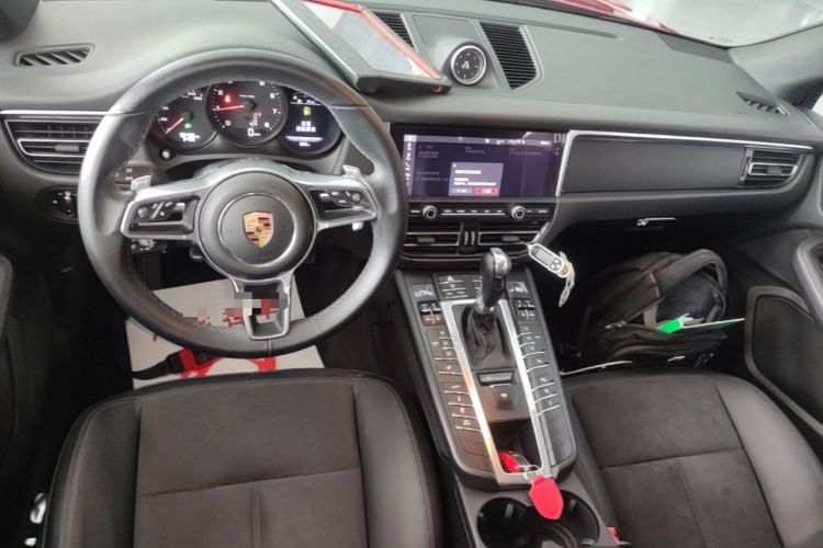 Used Porsche Macan 2018 Macan 2.0T Center Console