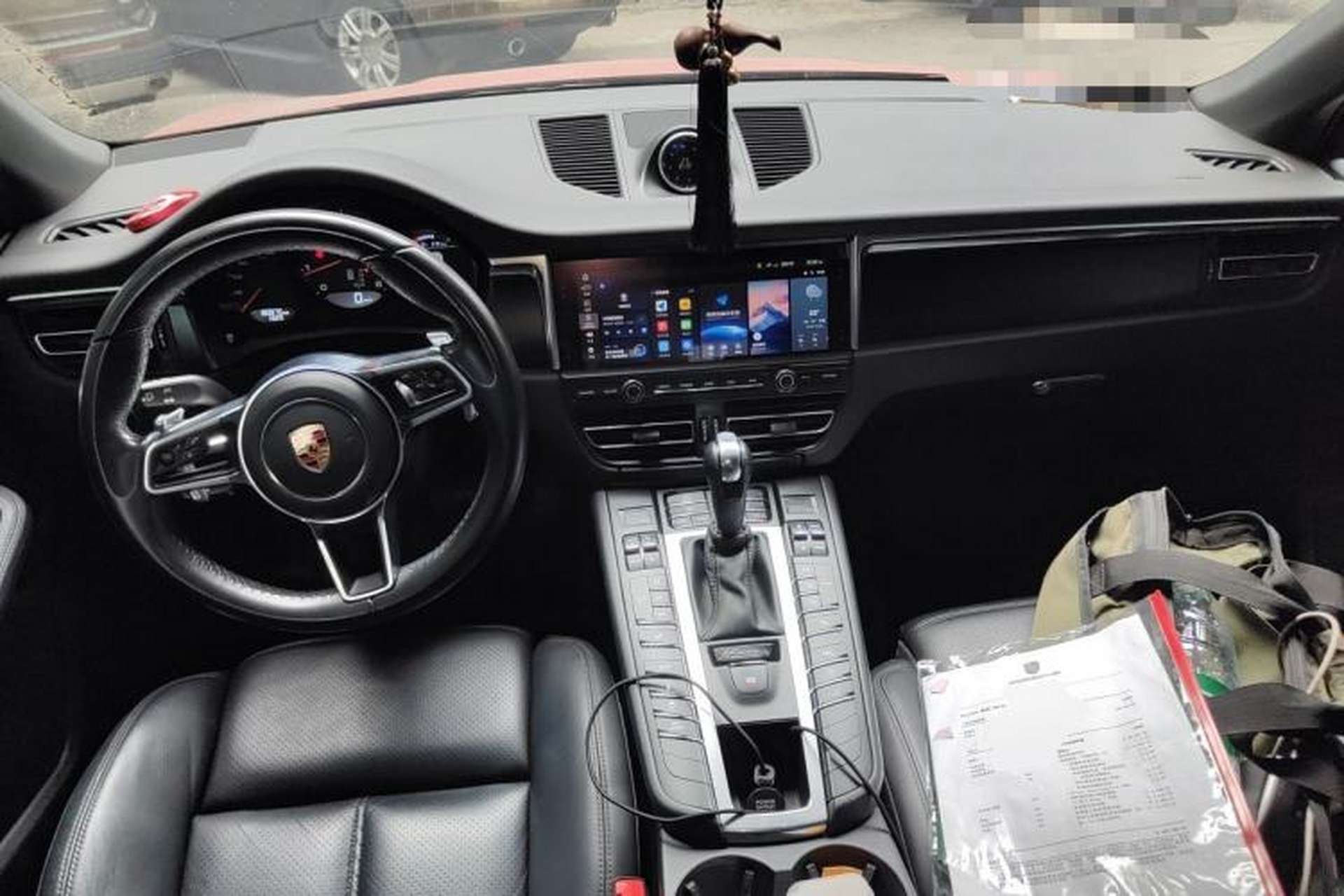 Used Porsche Macan 2018 Macan 2.0T Center Console