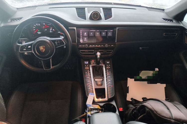 Used Porsche Macan 2018 Macan 2.0T Center Console
