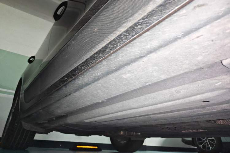 Used Porsche Macan 2018 Macan 2.0T Chassis Front Right