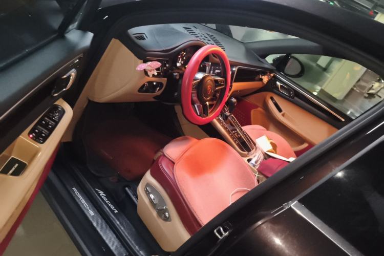 Used Porsche Macan 2018 Macan 2.0T Driver Seat