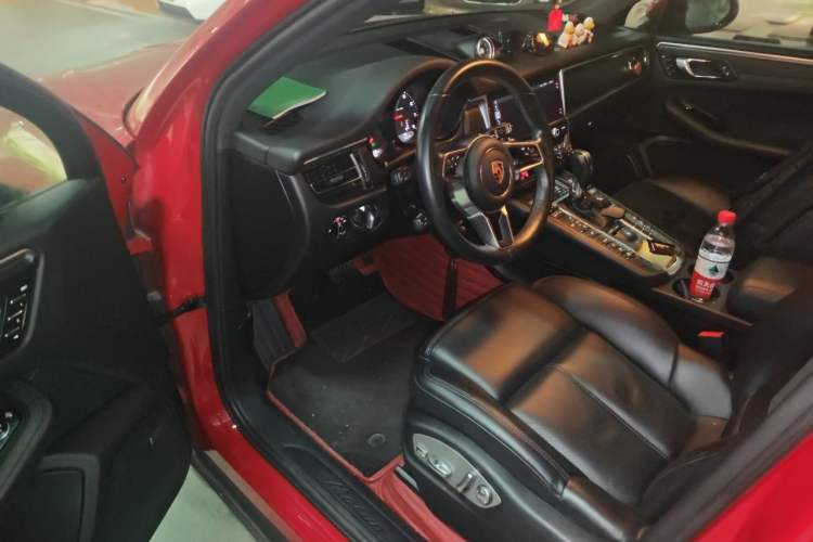 Used Porsche Macan 2018 Macan 2.0T Driver Seat