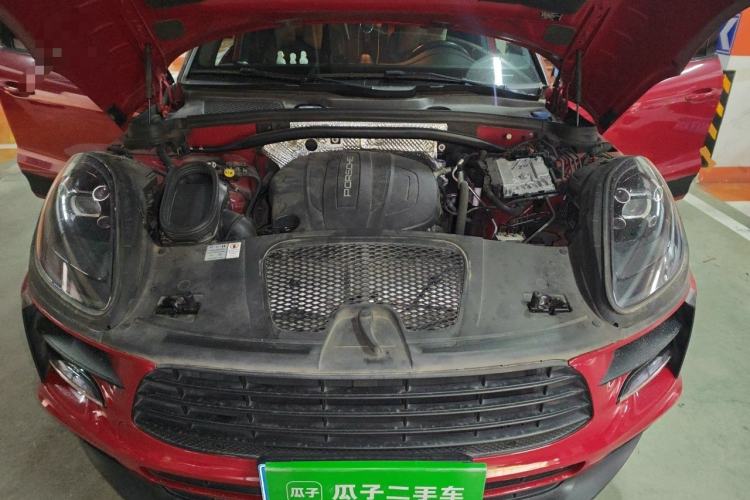 Used Porsche Macan 2018 Macan 2.0T Engine Bay