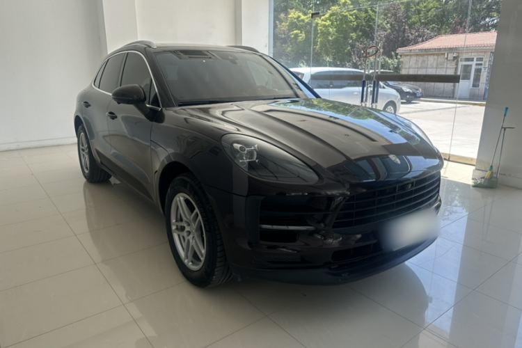 Used Porsche Macan 2018 Macan 2.0T Exterior 4