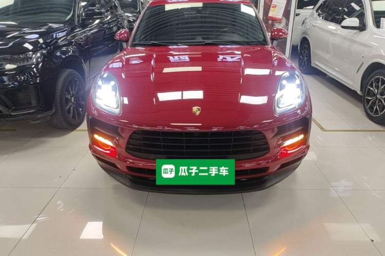 Used Porsche Macan 2018 Macan 2.0T Front