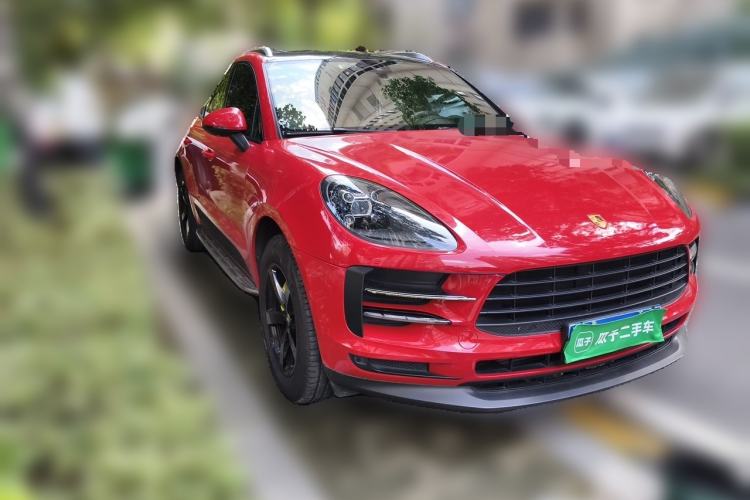 Used Porsche Macan 2018 Macan 2.0T Front Right 45 Deg