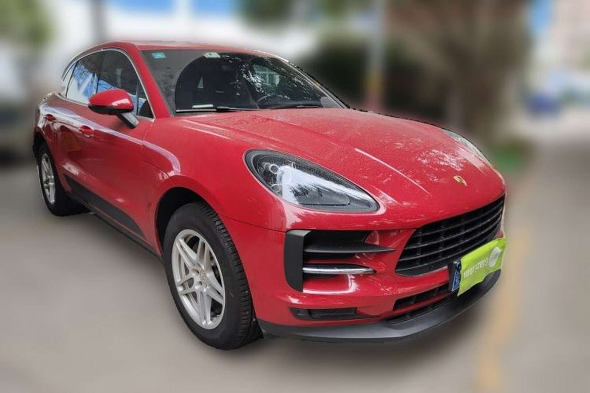 Used Porsche Macan 2018 Macan 2.0T Front Right 45 Deg