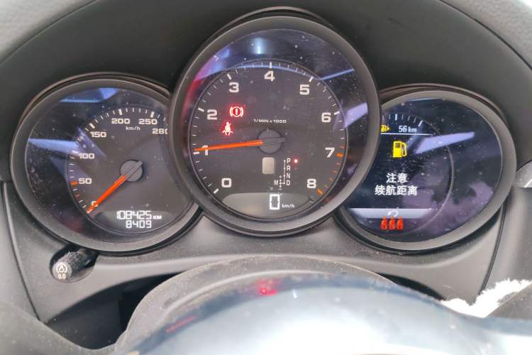Used Porsche Macan 2018 Macan 2.0T Instrument Cluster