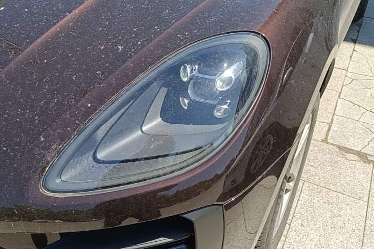 Used Porsche Macan 2018 Macan 2.0T Left Front Headlight
