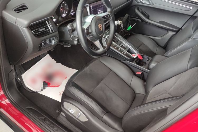 Used Porsche Macan 2018 Macan 2.0T Left Front Seat