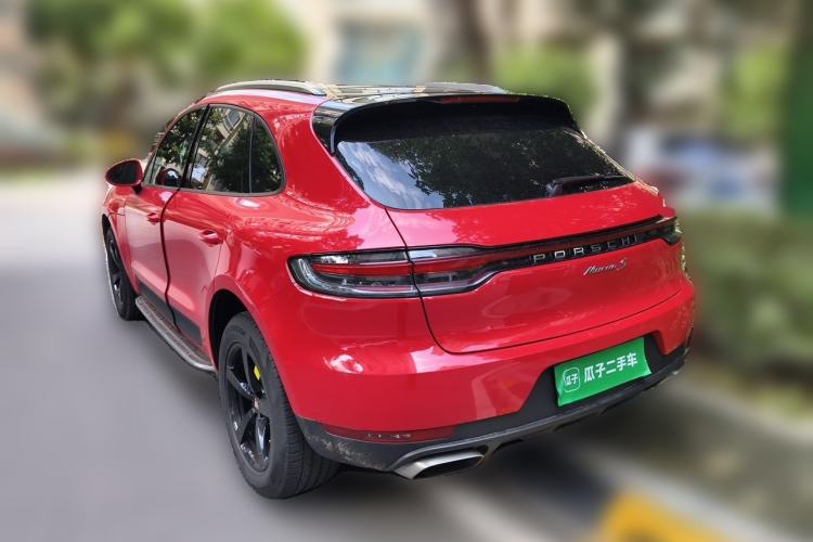 Used Porsche Macan 2018 Macan 2.0T Rear Left 45 Deg