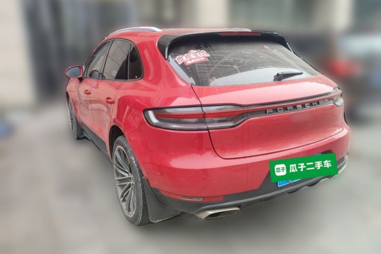 Used Porsche Macan 2018 Macan 2.0T Rear Left 45 Deg