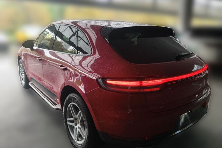 Used Porsche Macan 2018 Macan 2.0T Rear Left 45 Deg