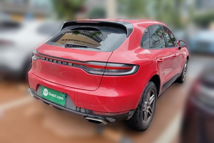 Used Porsche Macan 2018 Macan 2.0T Rear Right 45 Deg