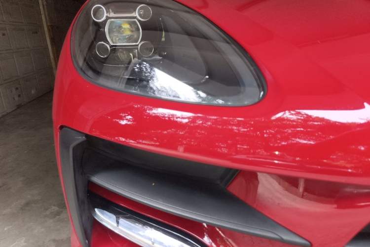 Used Porsche Macan 2018 Macan 2.0T Right Front Headlight