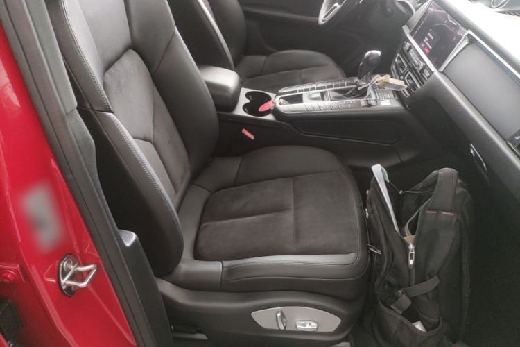 Used Porsche Macan 2018 Macan 2.0T Right Front Seat
