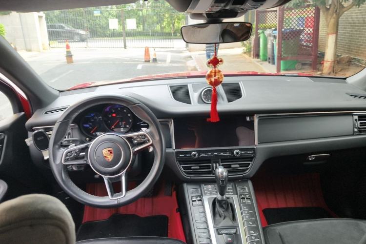 Used Porsche Macan 2018 Macan 2.0T Steering Wheel