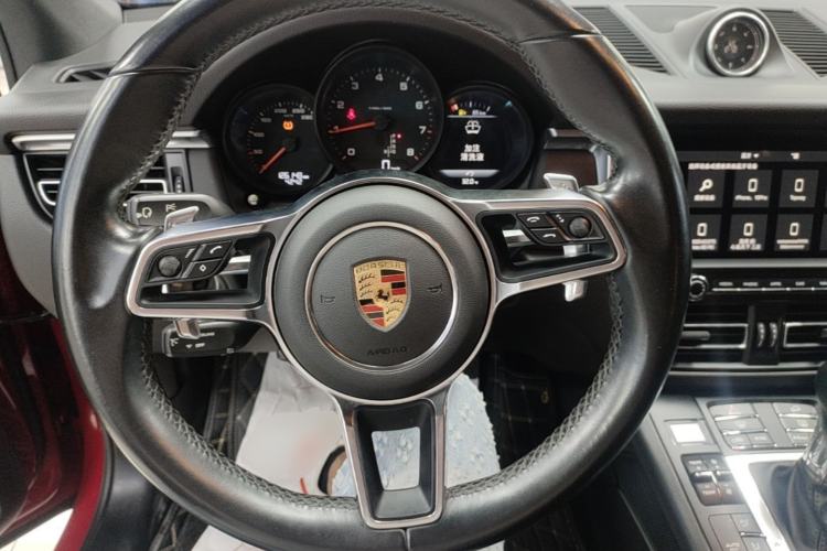 Used Porsche Macan 2018 Macan 2.0T Steering Wheel