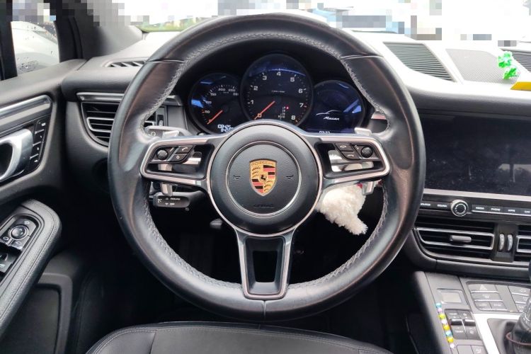 Used Porsche Macan 2018 Macan 2.0T Steering Wheel