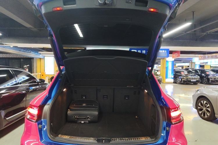 Used Porsche Macan 2018 Macan 2.0T Trunk
