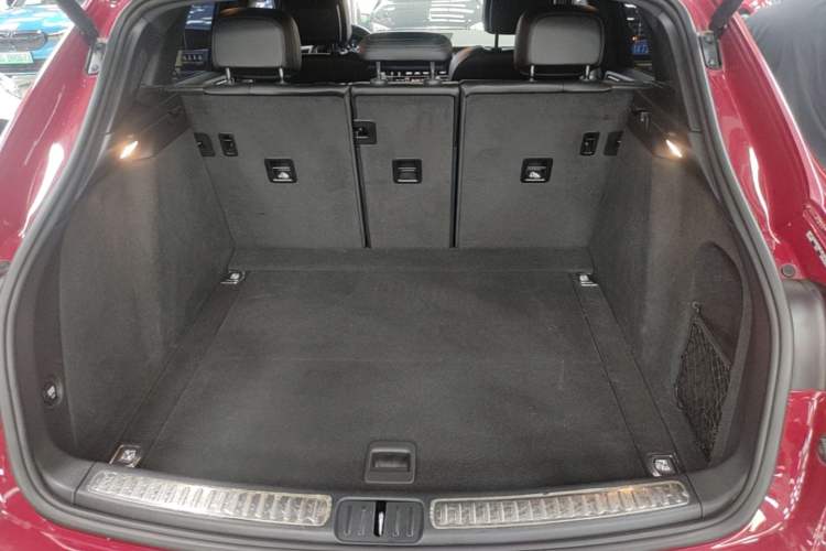 Used Porsche Macan 2018 Macan 2.0T Trunk
