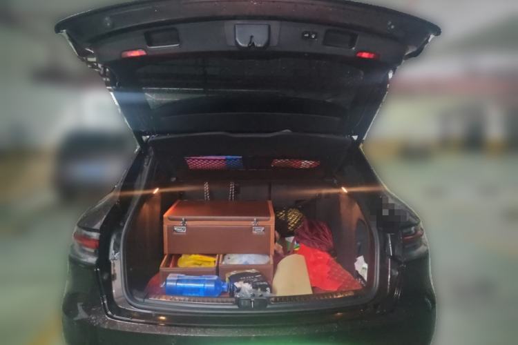 Used Porsche Macan 2018 Macan 2.0T Trunk
