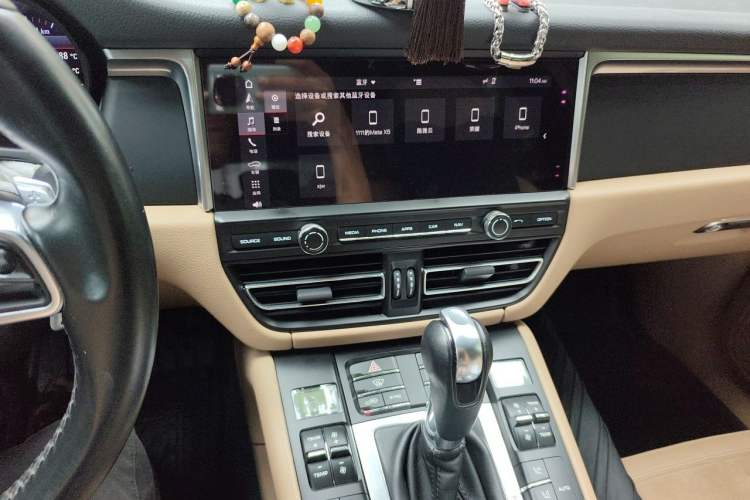 Used Porsche Macan 2018 Macan 2.0T Audio And AC Panel