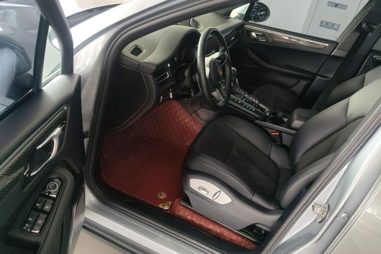 Used Porsche Macan 2018 Macan 2.0T Driver Seat