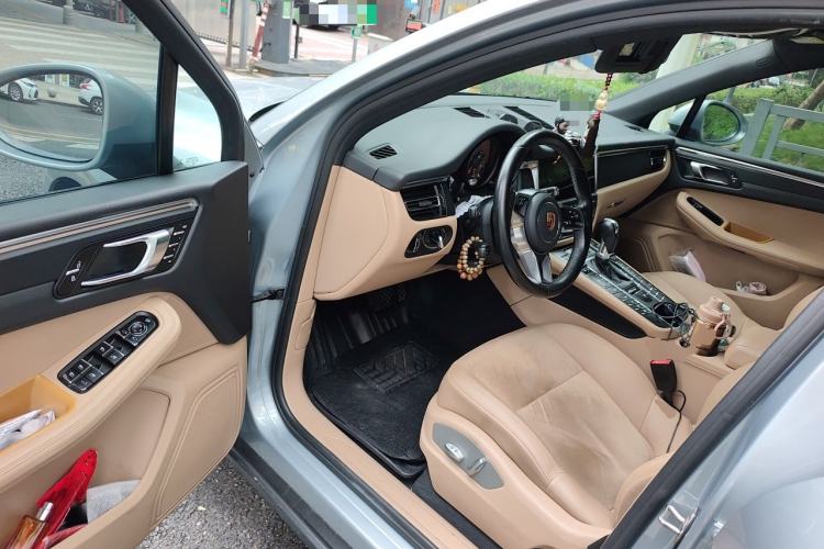 Used Porsche Macan 2018 Macan 2.0T Driver Seat