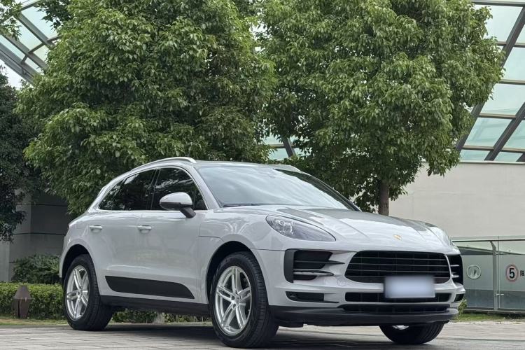 Used Porsche Macan 2018 Macan 2.0T Exterior 2