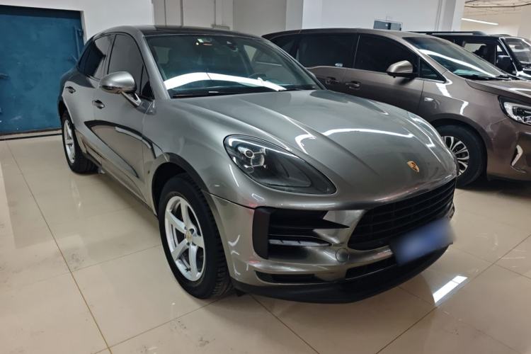Used Porsche Macan 2018 Macan 2.0T Exterior 2