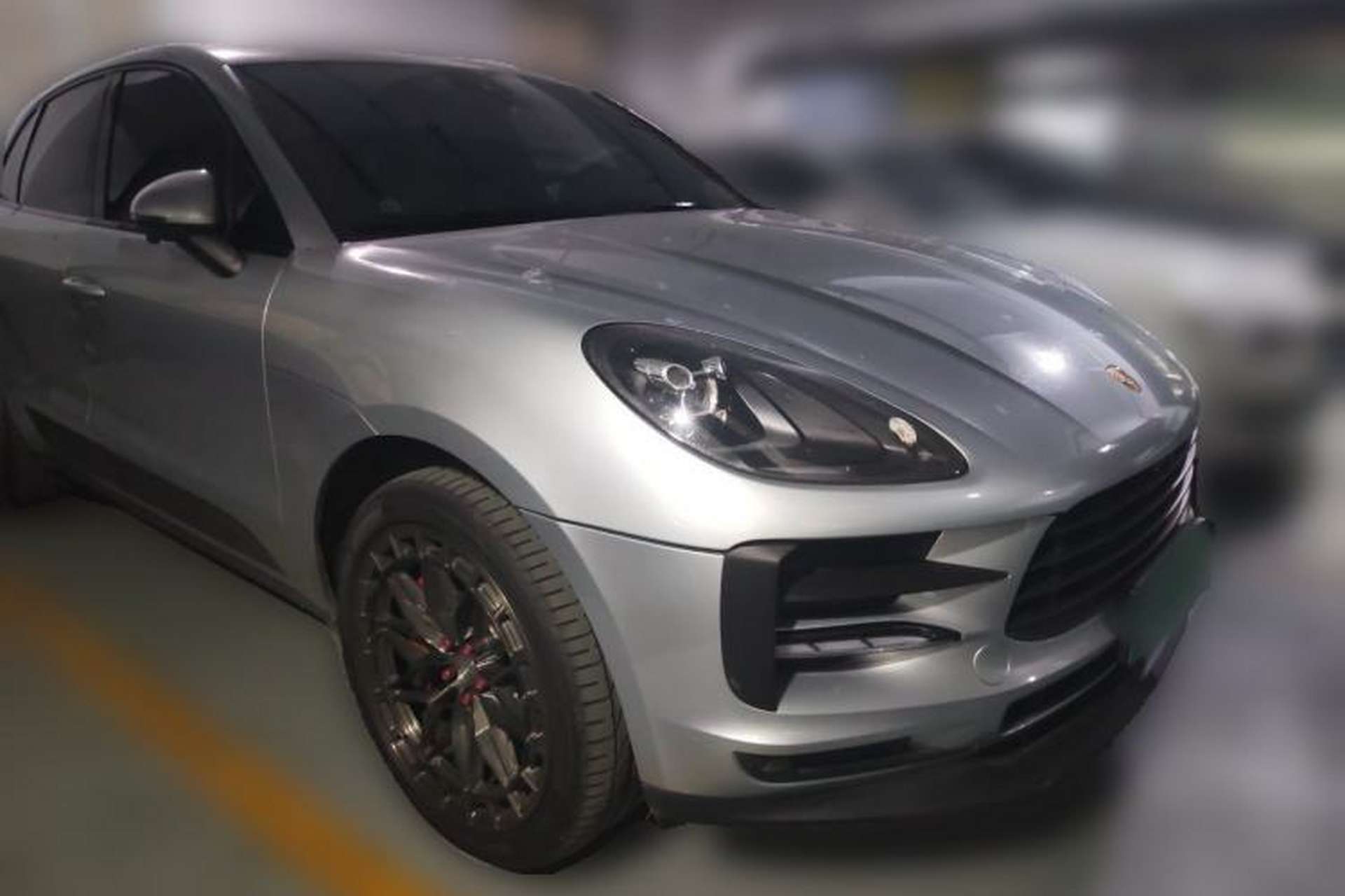 Used Porsche Macan 2018 Macan 2.0T Front Right 45 Deg