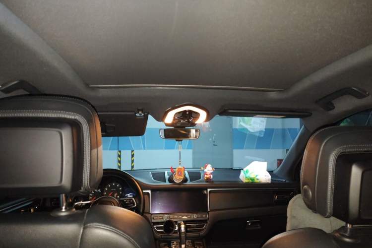 Used Porsche Macan 2018 Macan 2.0T Headliner