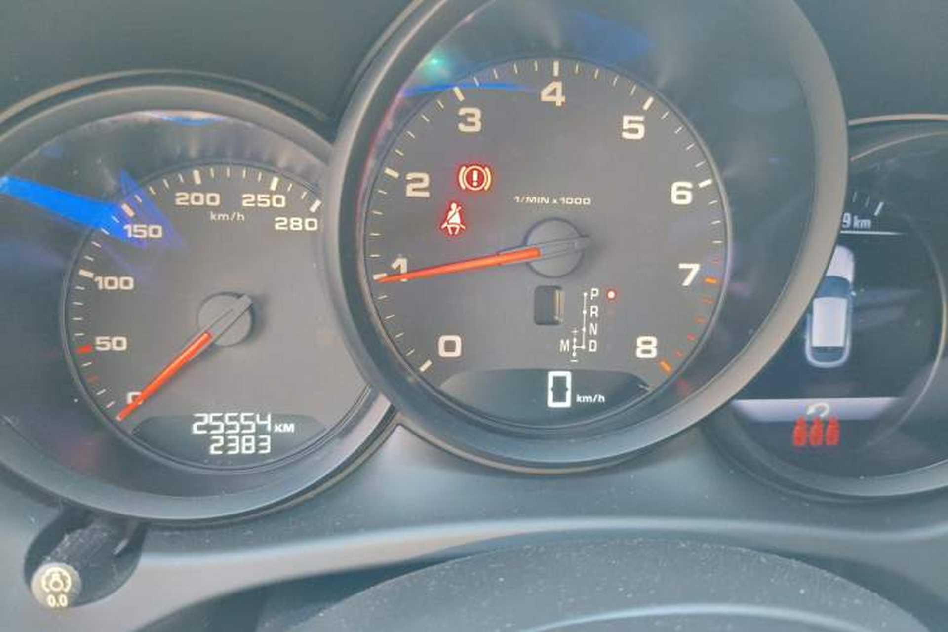 Used Porsche Macan 2018 Macan 2.0T Instrument Cluster