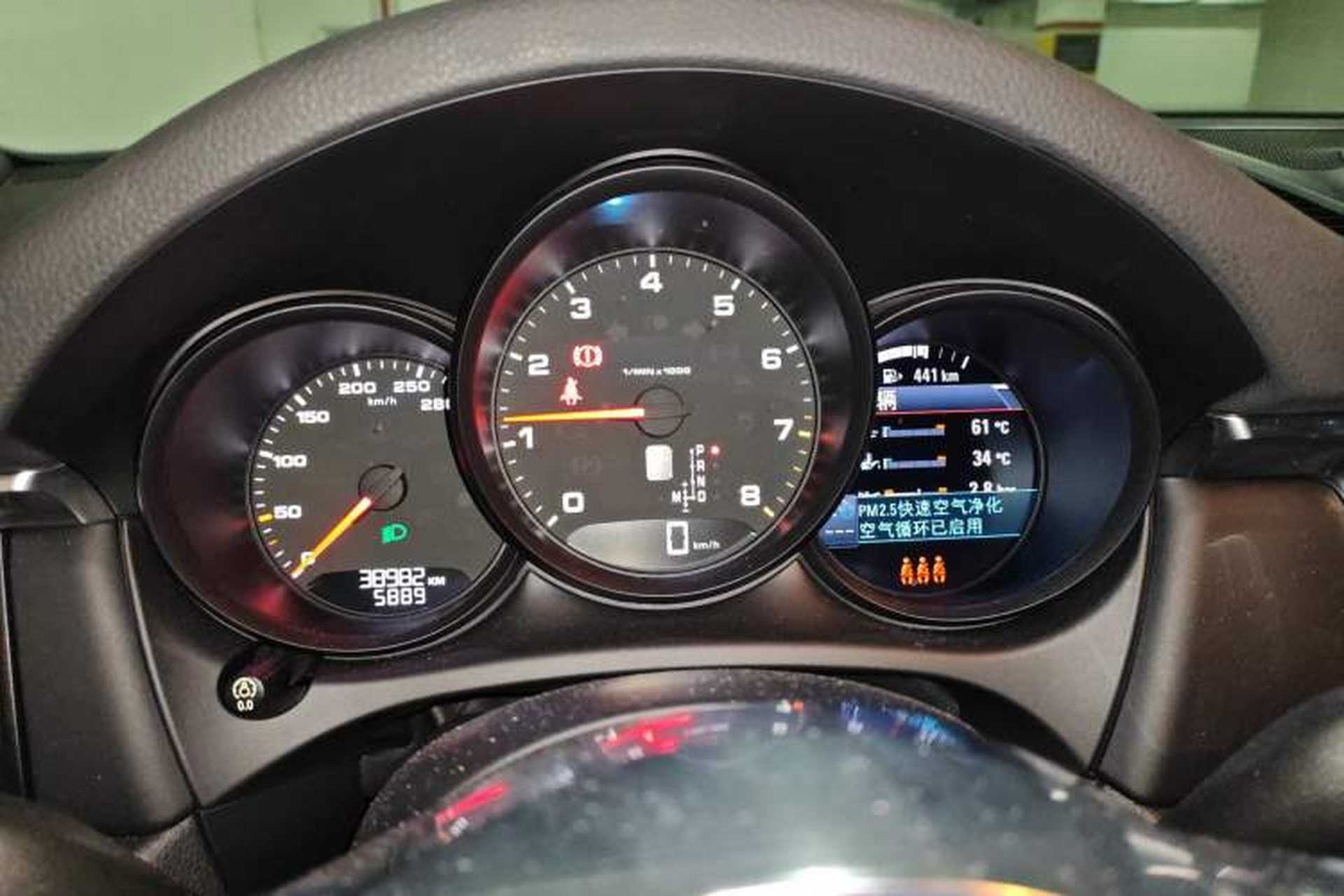 Used Porsche Macan 2018 Macan 2.0T Instrument Cluster