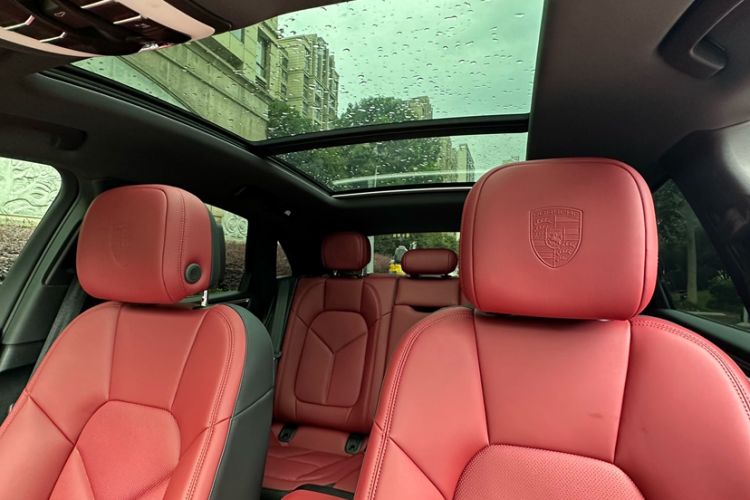 Used Porsche Macan 2018 Macan 2.0T Interior 12