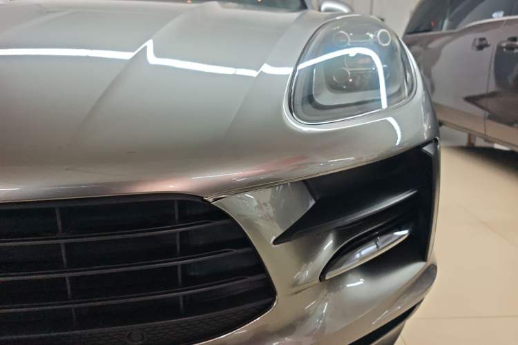 Used Porsche Macan 2018 Macan 2.0T Left Front Headlight
