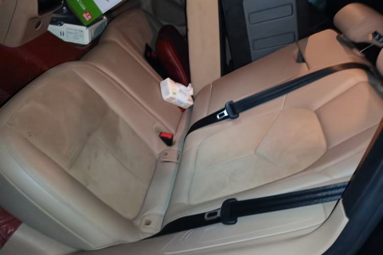 Used Porsche Macan 2018 Macan 2.0T Left Rear Seat