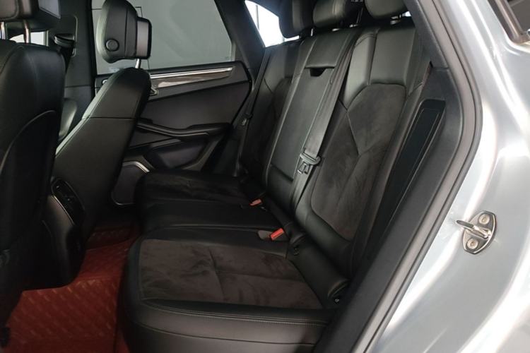 Used Porsche Macan 2018 Macan 2.0T Left Rear Seat