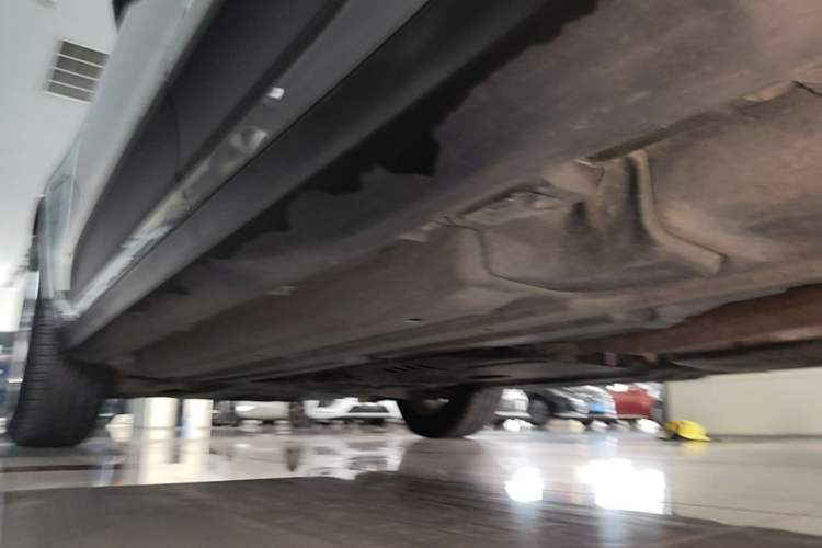 Used Porsche Macan 2018 Macan 2.0T Left Side Sill