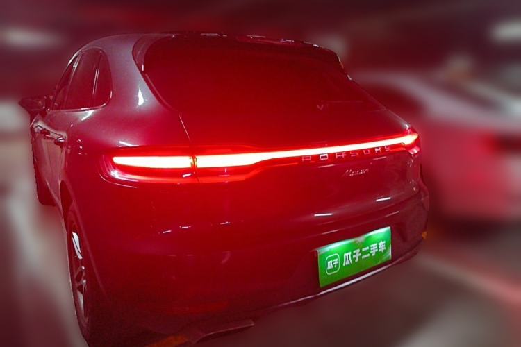 Used Porsche Macan 2018 Macan 2.0T Rear