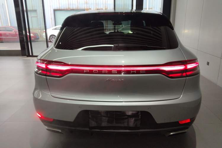 Used Porsche Macan 2018 Macan 2.0T Rear