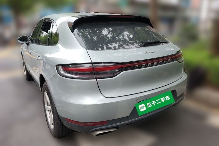 Used Porsche Macan 2018 Macan 2.0T Rear Left 45 Deg