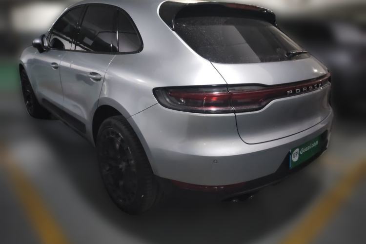 Used Porsche Macan 2018 Macan 2.0T Rear Left 45 Deg