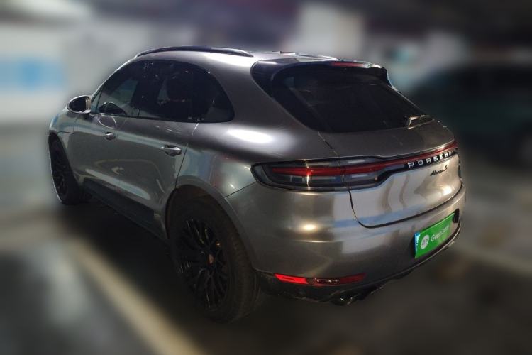 Used Porsche Macan 2018 Macan 2.0T Rear Left 45 Deg