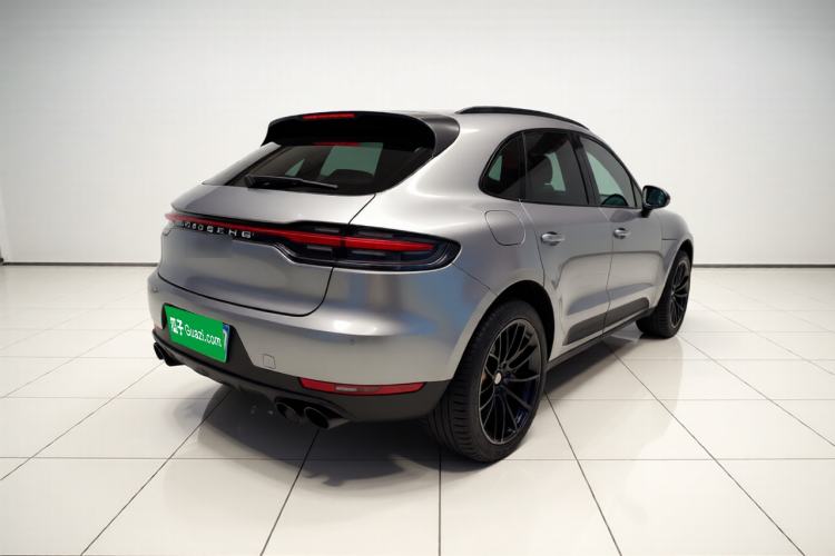 Used Porsche Macan 2018 Macan 2.0T Rear Right 45 Deg