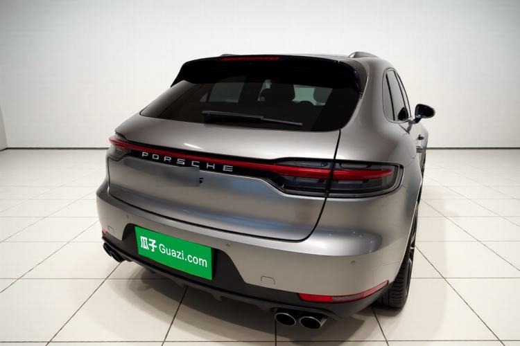 Used Porsche Macan 2018 Macan 2.0T Rear